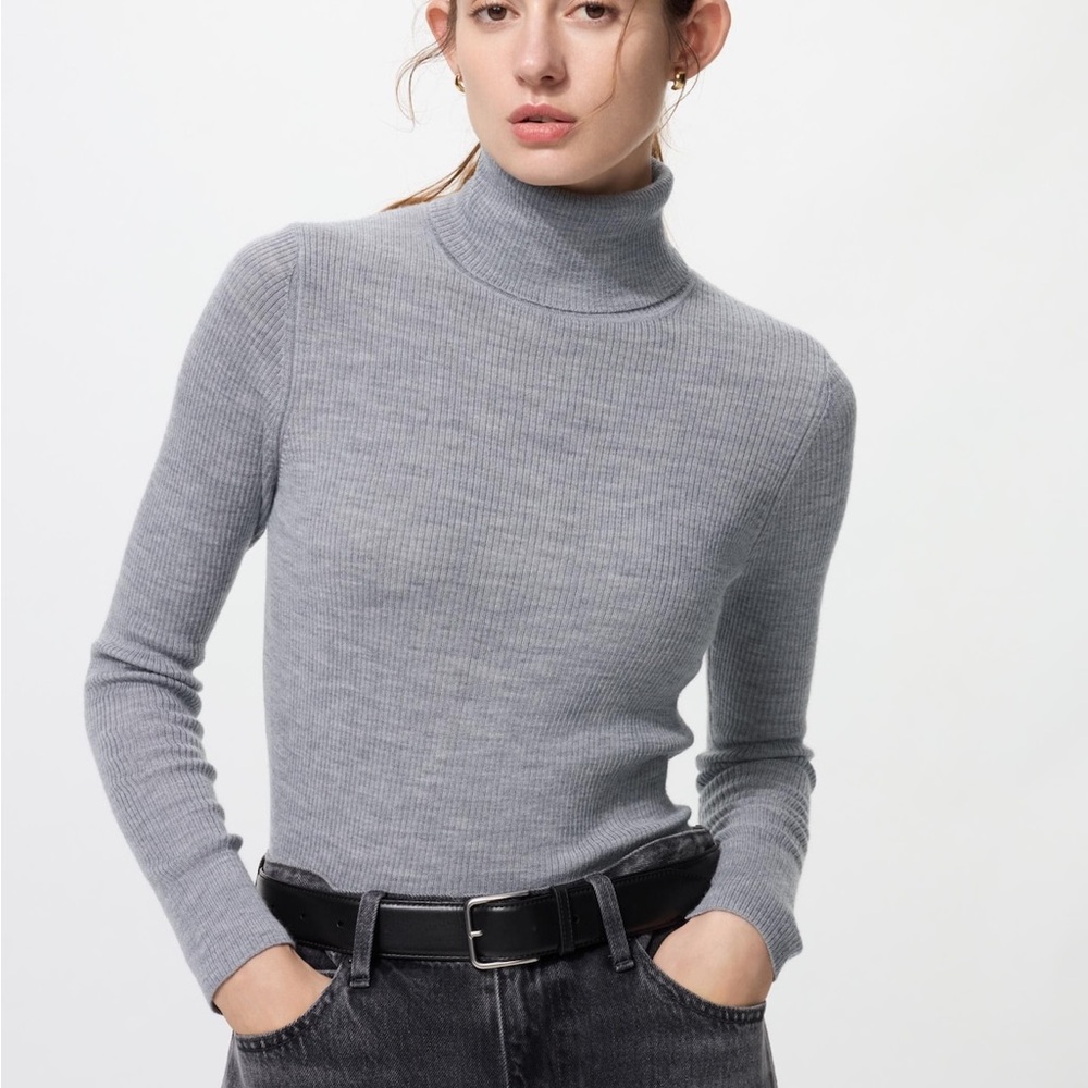 Gray Turtleneck Ribbed Wool Sweater